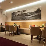 Mueller's 3* Mespelbrunn